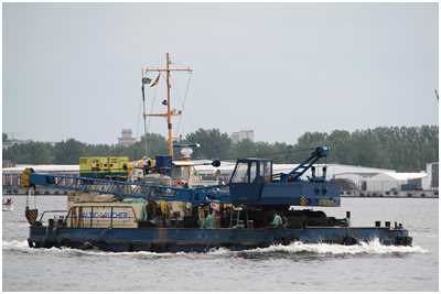 Kranponton Hiev I (Bild: Dirk Schütz)