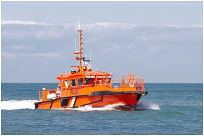 Lotsenboot Having