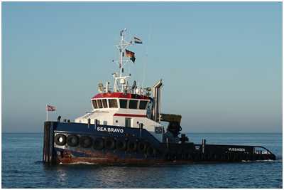 Schlepper Sea Bravo (Bild: Dirk Schütz)