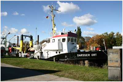 Seezeichenkontrollboot Darsser Ort