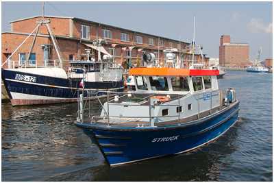 Binnenstreifenboot Struck