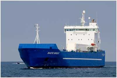 RO-RO-Autotransporter Baltic Bright