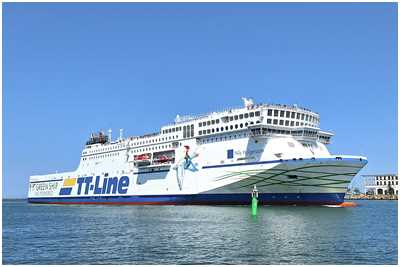 RoPax-Fähre Nils Holgersson