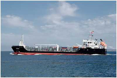 Öl-/Chemikalien-Tanker Annika