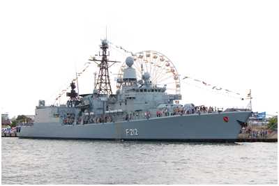 Fregatte Karlsruhe (F 212)