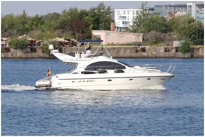 Azimut 39 Fly