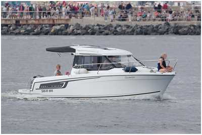 Jeanneau Merry Fisher 695