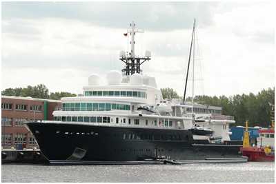 Megayacht Le Grand Bleu (Bild: Dirk Schütz)