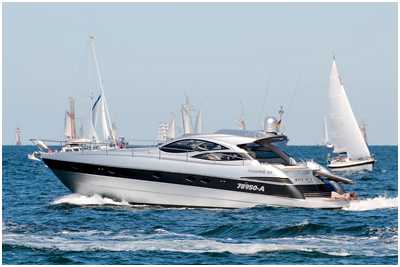 Pershing 50