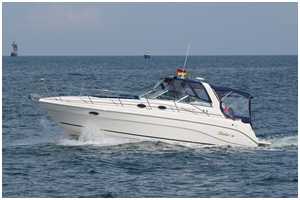 Rinker Fiesta Vee 340