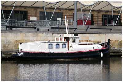 Motorbarkasse Bracki