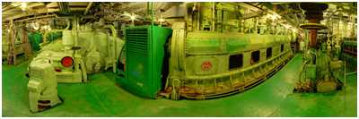 Bb.-Hauptmaschine vorn