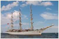 Vollschiff Dar Mlodziezy