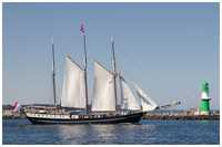 Dreimast-Gaffelschoner Regina Maris