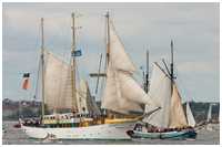 Dreimast-Gaffelschoner Sunthorice und Klipper Stella Maris