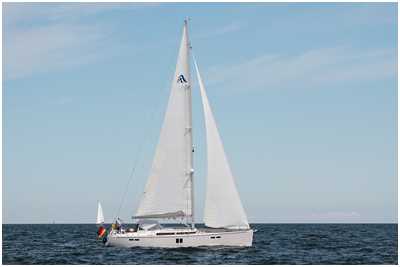 Hanse 545