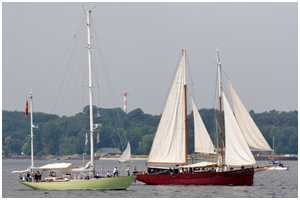 Bermudayawl Germania VI und Brixham-Trawler Ethel von Brixham