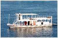 verschiedene Schiffe und Boote in Ägypten