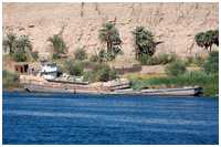 verschiedene Schiffe und Boote in Ägypten