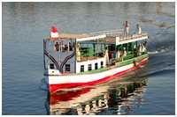 verschiedene Schiffe und Boote in Ägypten